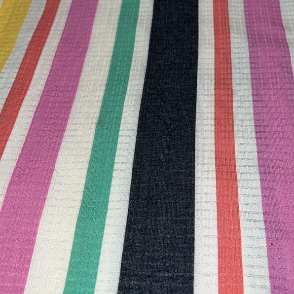 Women’s Lularoe “Leah” Top XL - Picture 2 of 6